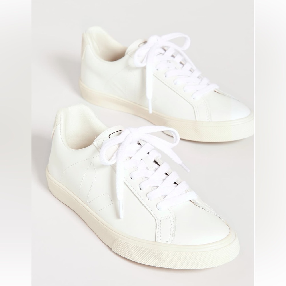 Veja Esplar Sneaker, extra white, size 7